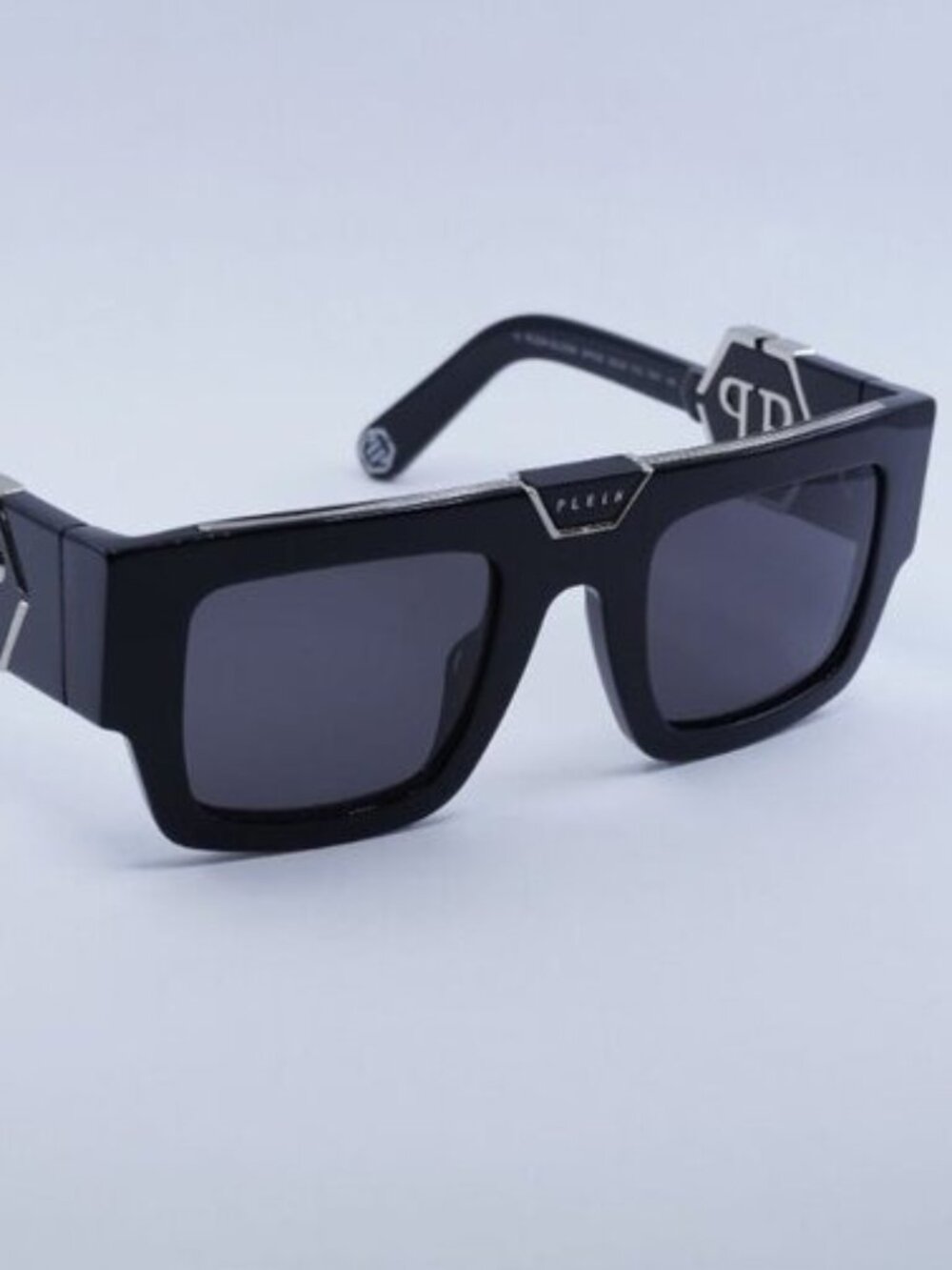 Philipp Plein SPP092M 700Y Sunglasses Black Rectangle Frame, Grey Lenses